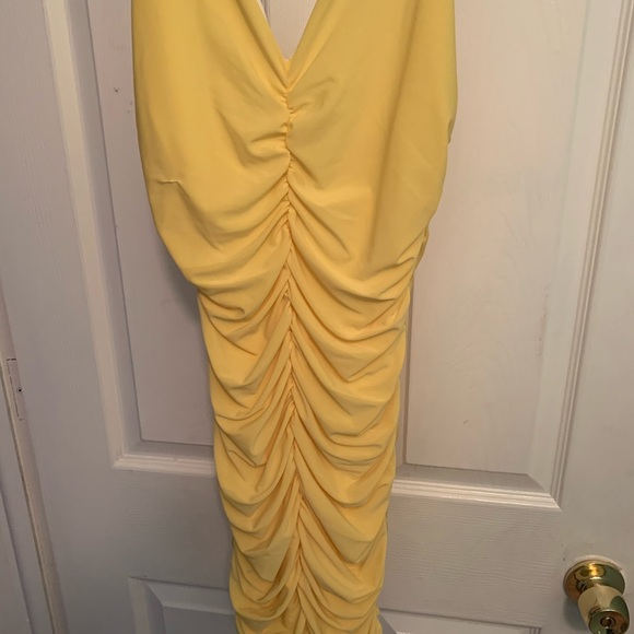 Mini Yellow Bodycon Dress - Picture 2 of 7